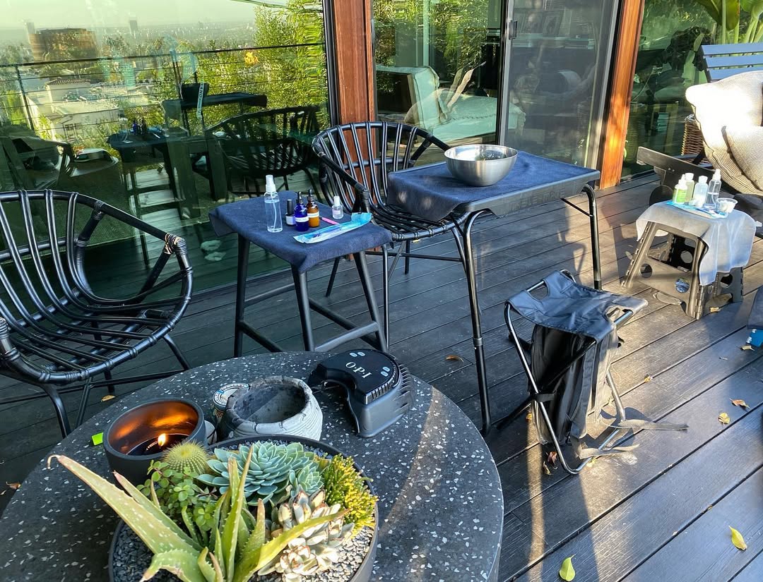 NAILD LA luxury mobile nail setup